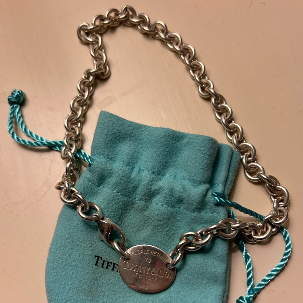 Tiffany & Co Oval Link Tag Choker Necklace